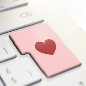 online-dating-MENA-web-cover